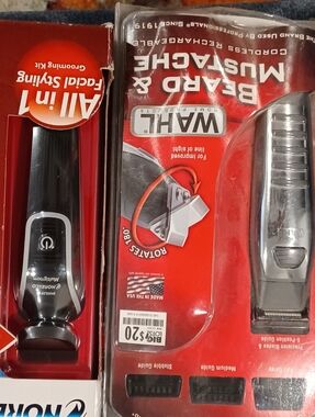 Wahl Beard & Mustache Trimmer - Silver and Red Set Of 3
